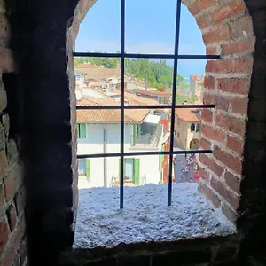 Apartment Castello Mavino, Sirmione